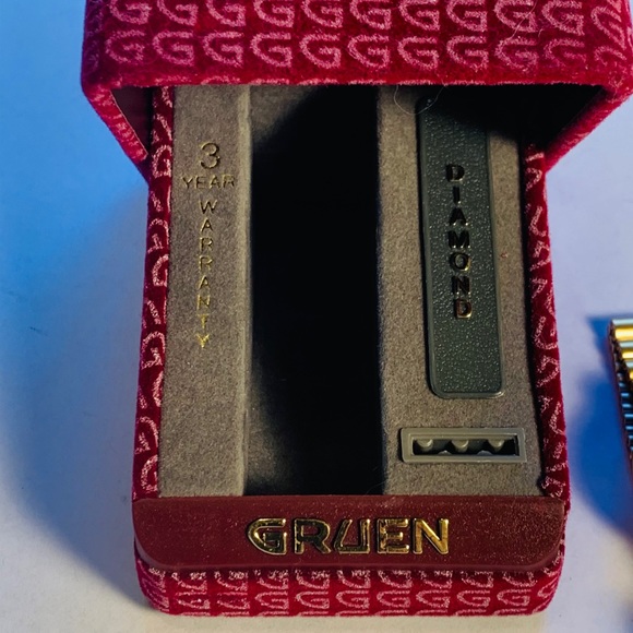 NWT Gruen Vintage Gold Plated Diamond Quartz Watch - Picture 5 of 9